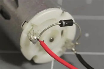 Figure 1. Flyback Diode.png